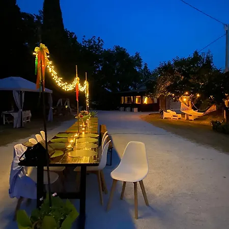Alloggio per agriturismo Al Respiro Nel Bosco Camporotondo di Fiastrone