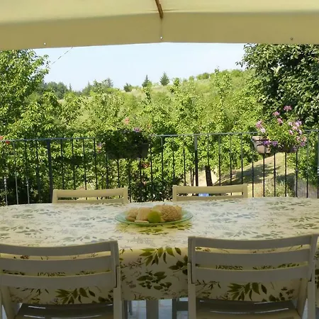 Al Respiro Nel Bosco * Camporotondo di Fiastrone